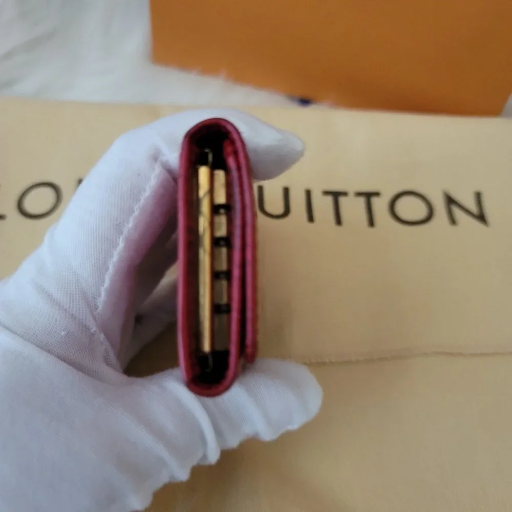 Authentic Louis Vuitton Epi Leather 4 Key Holder  - Red - Picture 9 of 12